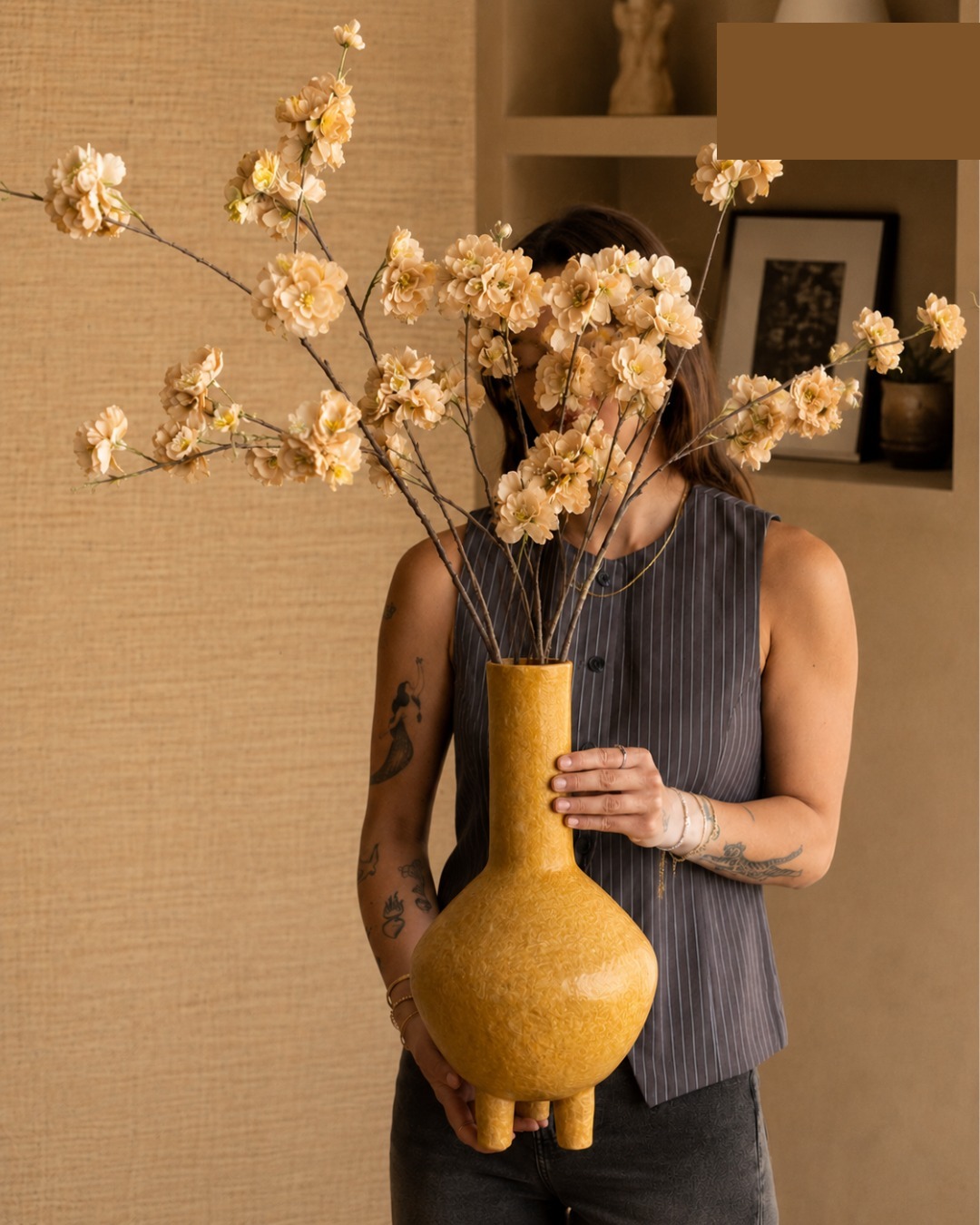 Mustard textured bulbous vase on three legs